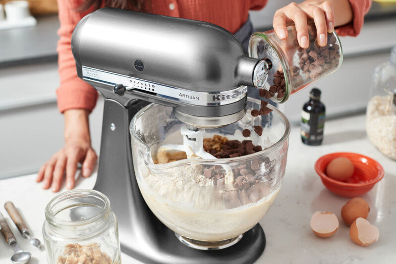 KitchenAid 4,8 L 5KSM175 Artisan Küchenmaschine Beginnerset mit Gemüseschneider