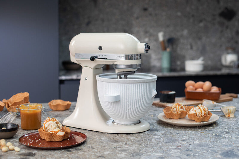 KitchenAid 4,8 L 5KSM175 Artisan Küchenmaschine Icelover mit Eiszubereiter